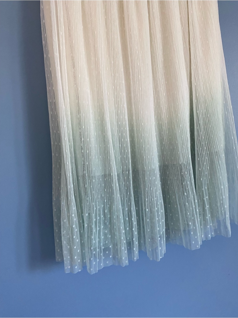 Easel Pleated Ombre Tulle Midi Skirt - White to Sage - Picture 2 of 7
